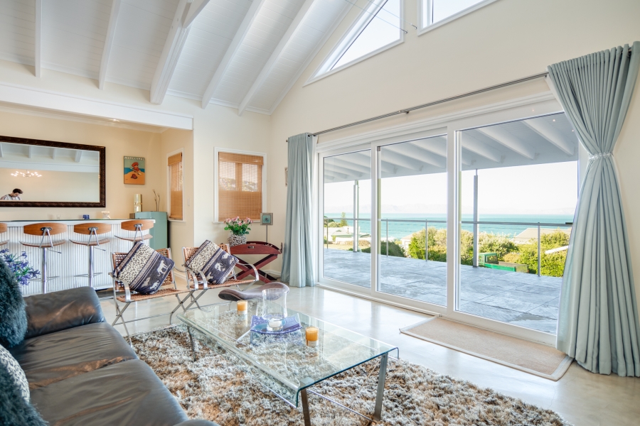 3 Bedroom Property for Sale in Glen Marine Western Cape